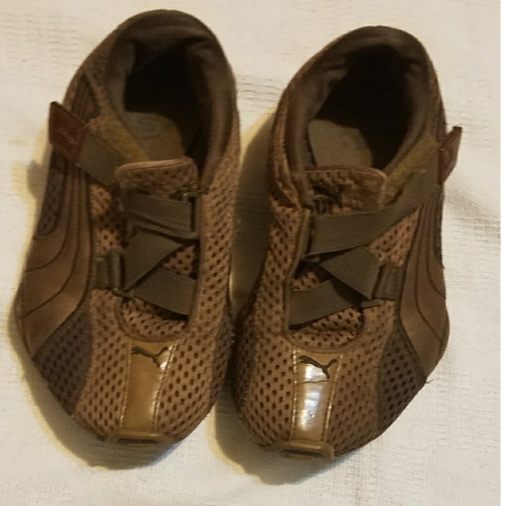 Rare brown puma sneakers